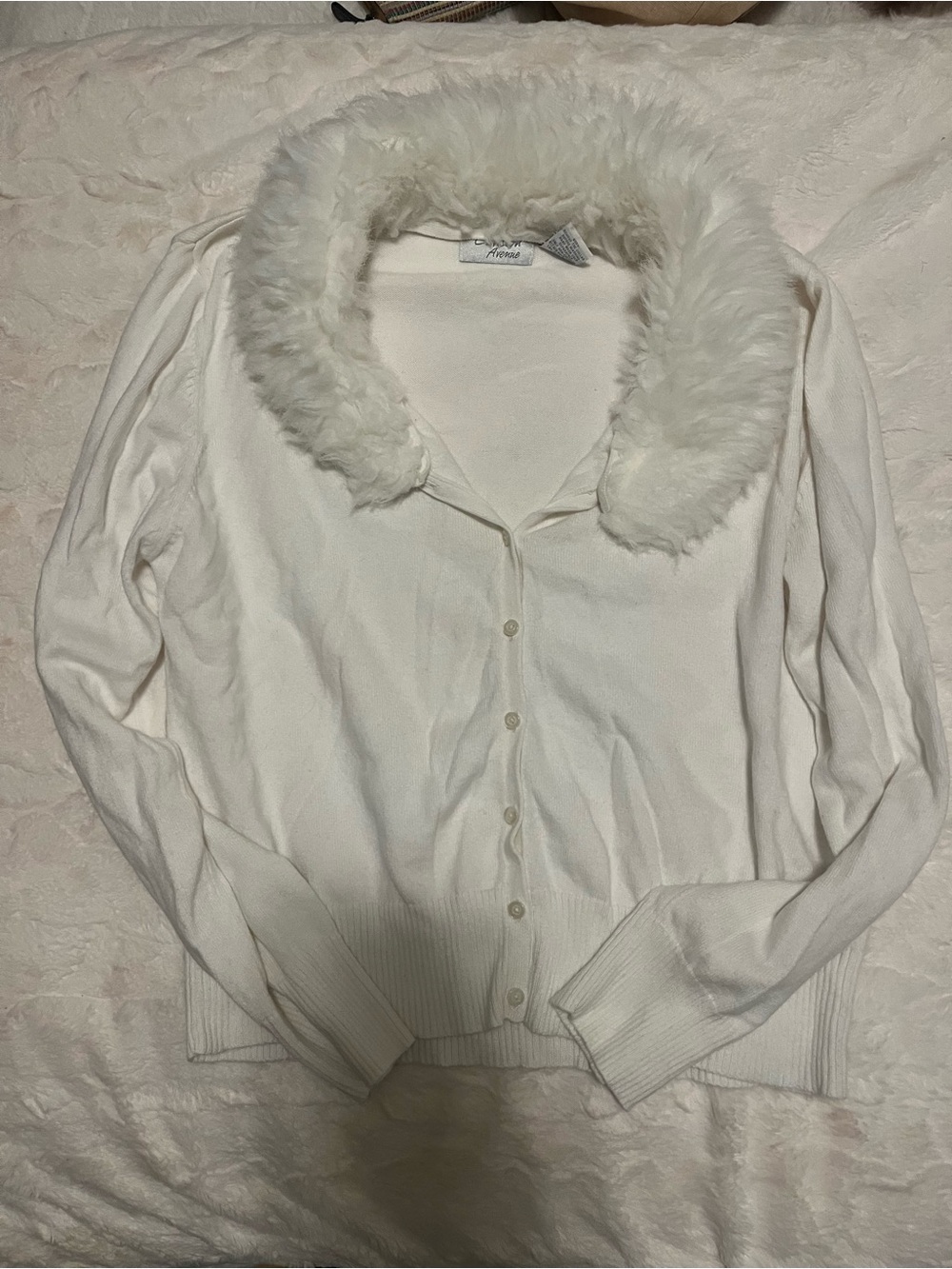 Vintage Women's Cream Rabbit Fur Collar Top Sweater